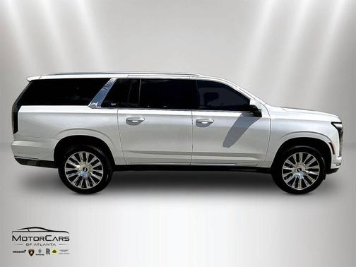 Crystal White Tricoat 2025 Cadillac Escalade ESV Premium Luxury Platinum