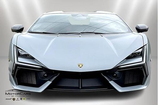 2024 Lamborghini Revuelto