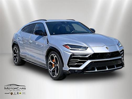 2020 Lamborghini Urus 
