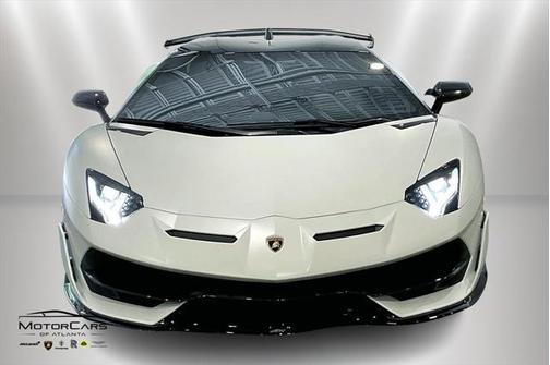 2020 Lamborghini Aventador SVJ