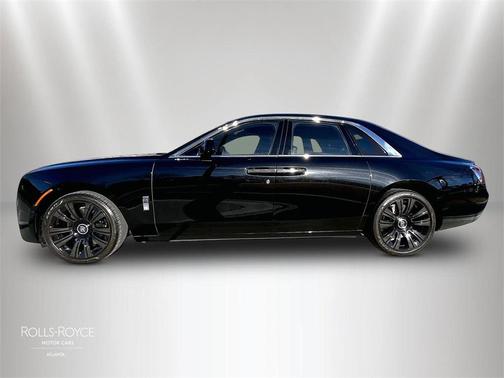 2022 Rolls-Royce Ghost 