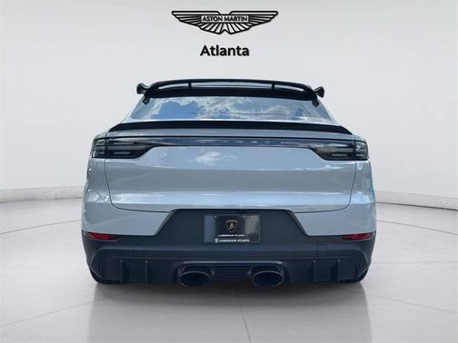 2023 Porsche Cayenne Turbo GT
