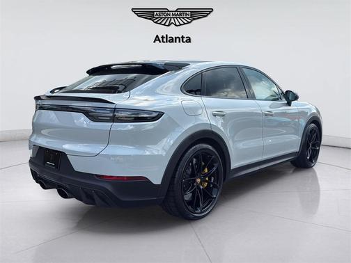 2023 Porsche Cayenne Turbo GT