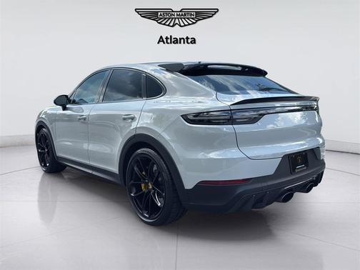 2023 Porsche Cayenne Turbo GT