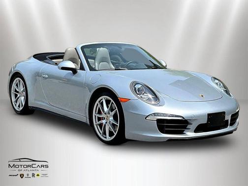 2014 Porsche 911 Carrera 4S Cabriolet