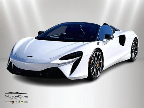 2025 McLaren Artura Performance