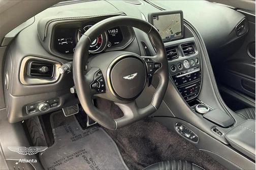 2022 Aston Martin DB11