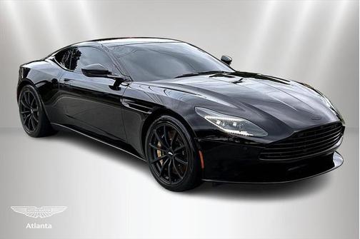 2022 Aston Martin DB11