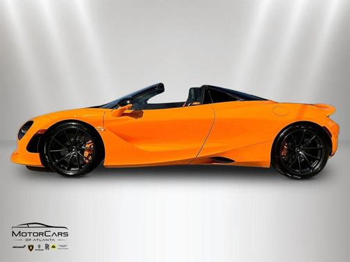 Orange 2026 McLaren 750S Spider
