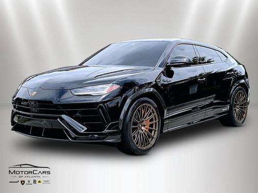 Nero Noctis Metallic 2024 Lamborghini Urus Performante