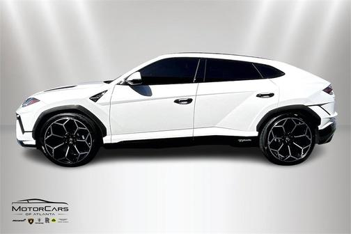 2023 Lamborghini Urus Performante