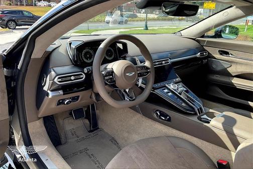 2025 Aston Martin Vantage 