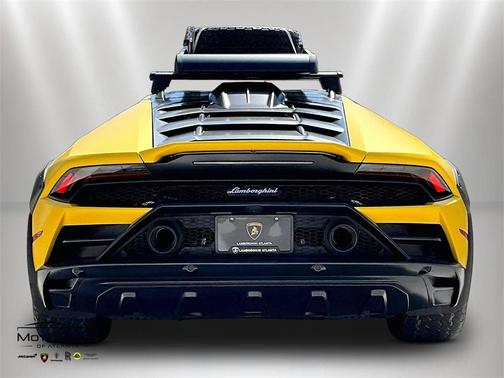 2023 Lamborghini Huracan Sterrato 