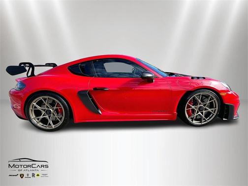 2025 Porsche 718 Cayman GT4 RS