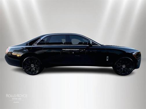 2022 Rolls-Royce Ghost 
