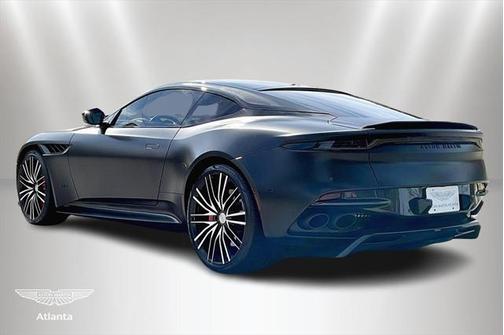 2022 Aston Martin DBS Superleggera