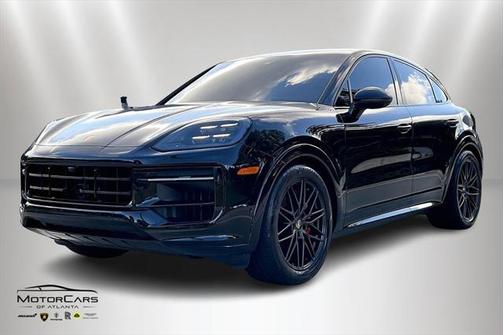 2025 Porsche Cayenne GTS