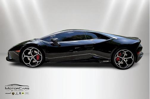 2022 Lamborghini Huracan EVO Coupe RWD
