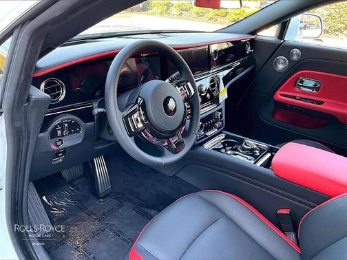 2025 Rolls-Royce Spectre 