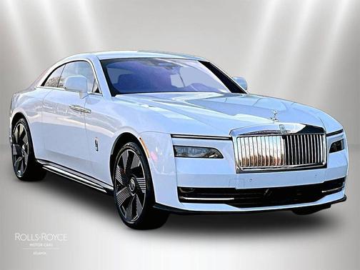 Arctic White 2025 Rolls-Royce Spectre