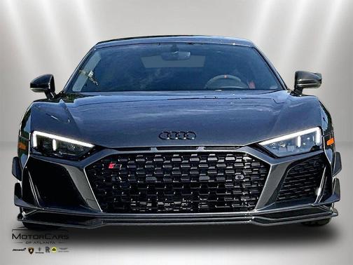Daytona Gray Pearl Effect 2023 Audi R8 V10 GT RWD S tronic