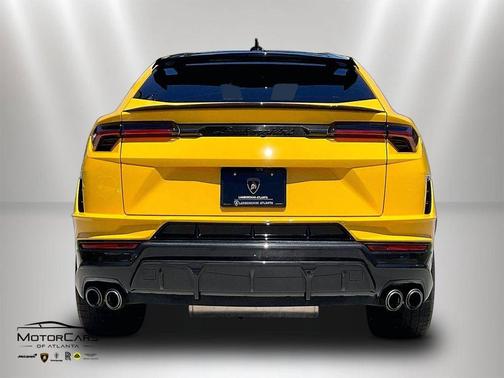 Giallo Auge Metallic 2023 Lamborghini Urus Performante