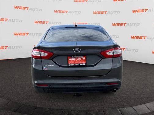 2016 Ford Fusion S