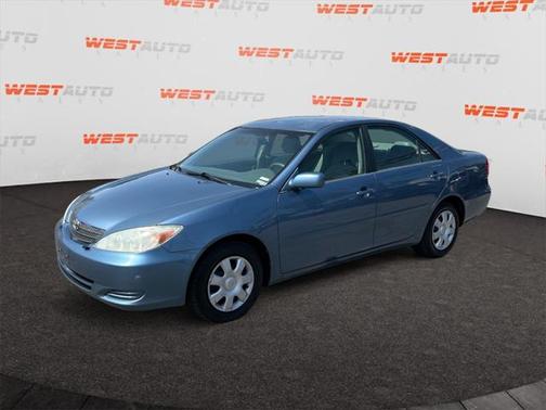 2004 Toyota Camry LE