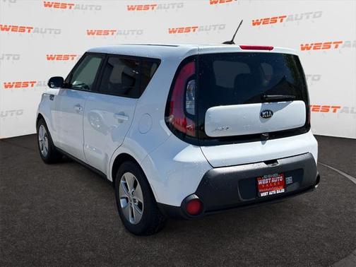 2016 Kia Soul Base