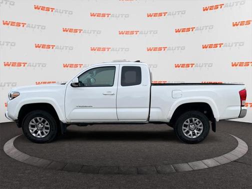 2017 Toyota Tacoma SR5