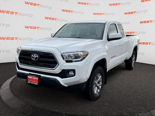 2017 Toyota Tacoma SR5