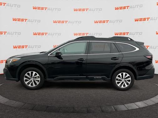 2022 Subaru Outback Premium
