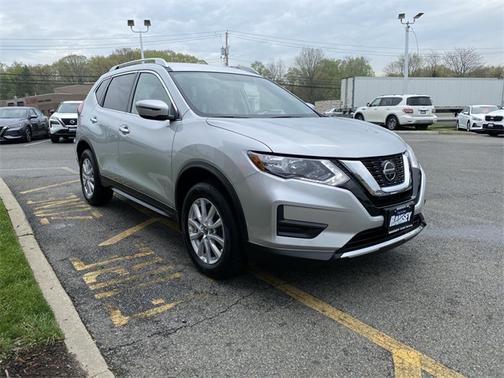 2018 Nissan Rogue SV