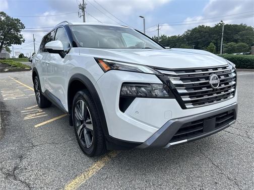 2024 Nissan Rogue SL