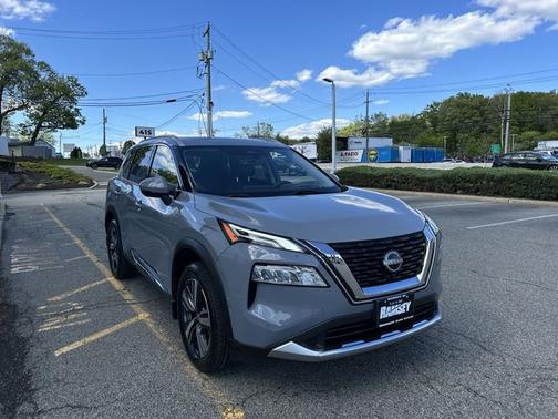 Boulder Gray Pearl 2023 Nissan Rogue Platinum
