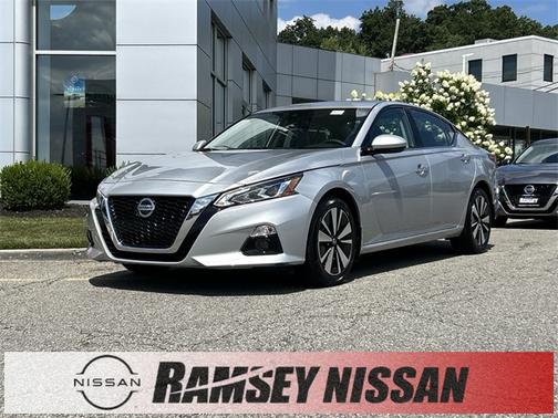 2022 Nissan Altima 2.5 SL