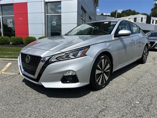 2022 Nissan Altima 2.5 SL