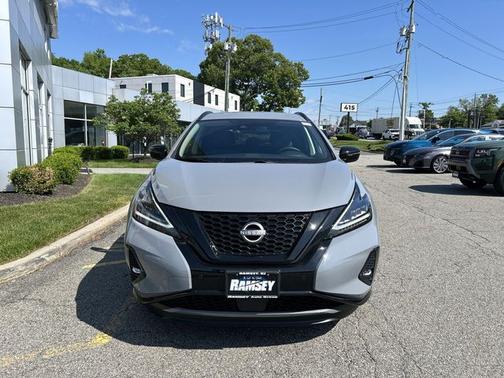 Boulder Gray Metallic 2024 Nissan Murano SV