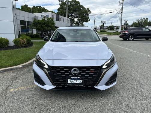 Gray Sky Pearl 2023 Nissan Altima 2.0 SR