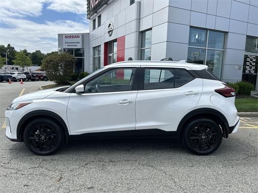 2024 Nissan Kicks SV