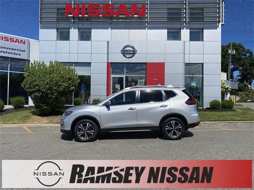 2020 Nissan Rogue SV