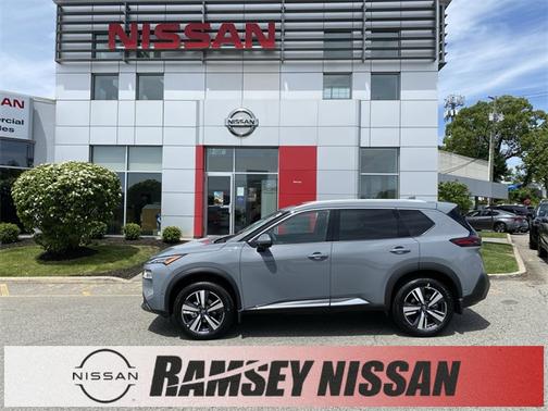 2022 Nissan Rogue SL