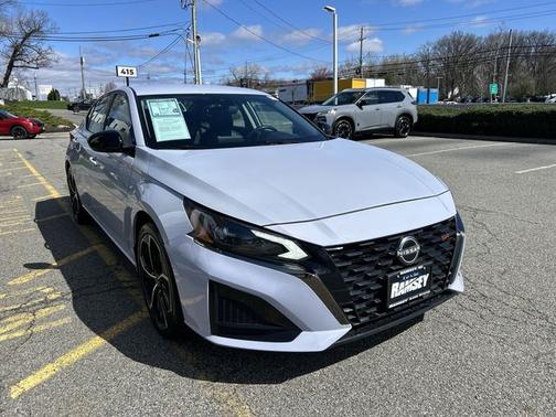 Gray Sky Pearl 2024 Nissan Altima 2.5 SR