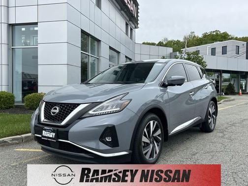 Boulder Gray Metallic 2024 Nissan Murano SL
