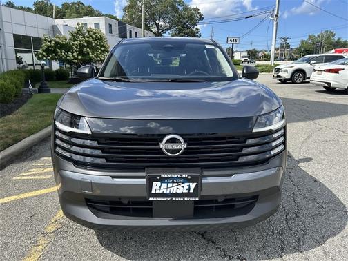 2025 Nissan Kicks S