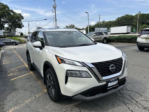White 2023 Nissan Rogue SV
