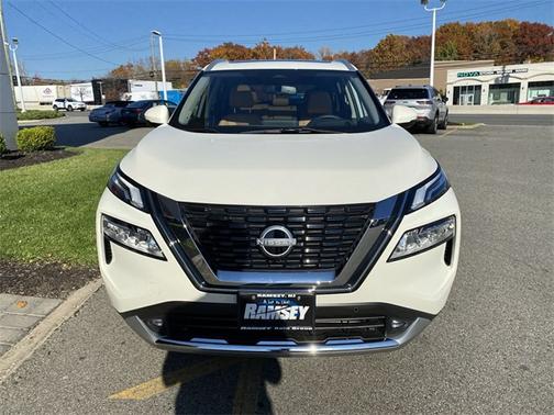 2022 Nissan Rogue Platinum