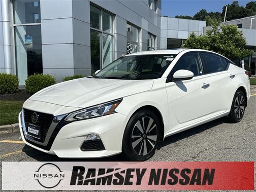 2021 Nissan Altima 2.5 SV