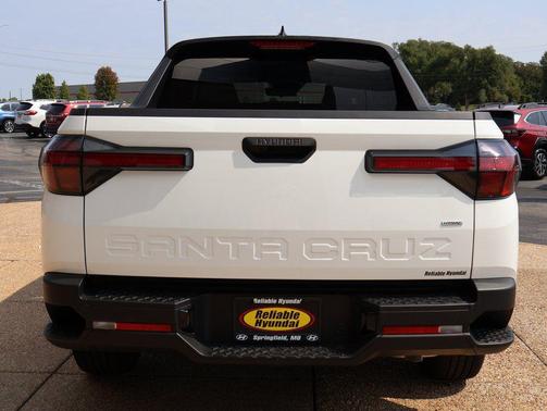 Atlas White 2026 Hyundai SANTA CRUZ SEL