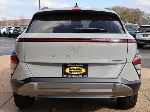 2026 Hyundai KONA SEL Premium